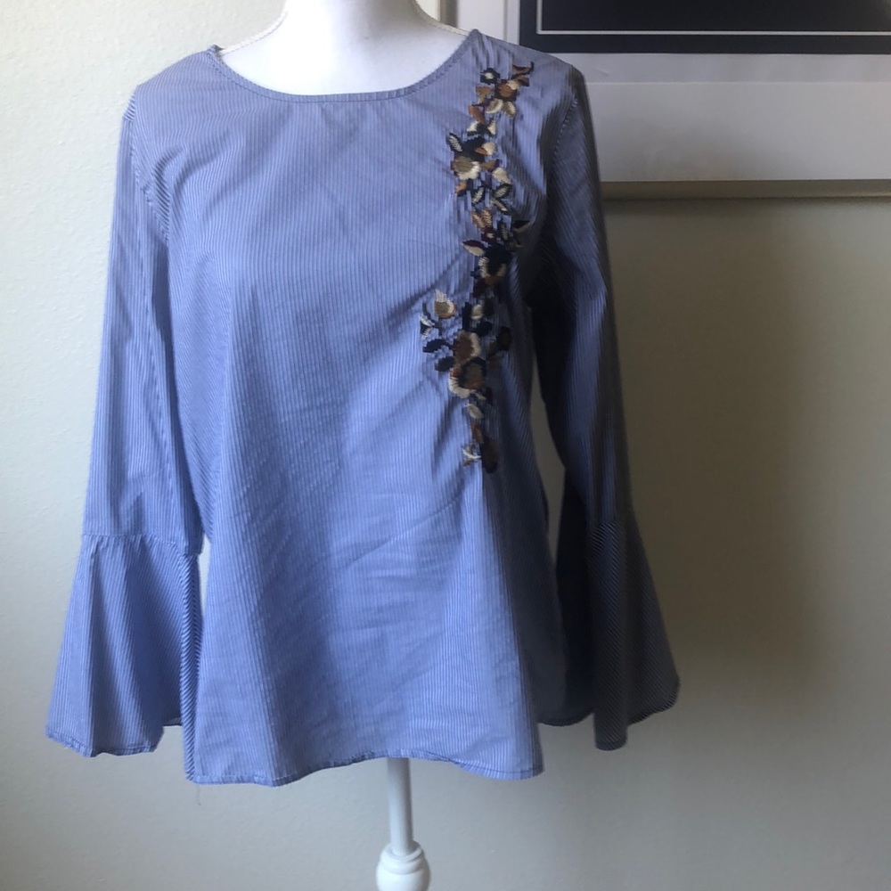 Bell sleeves embroidered blouse